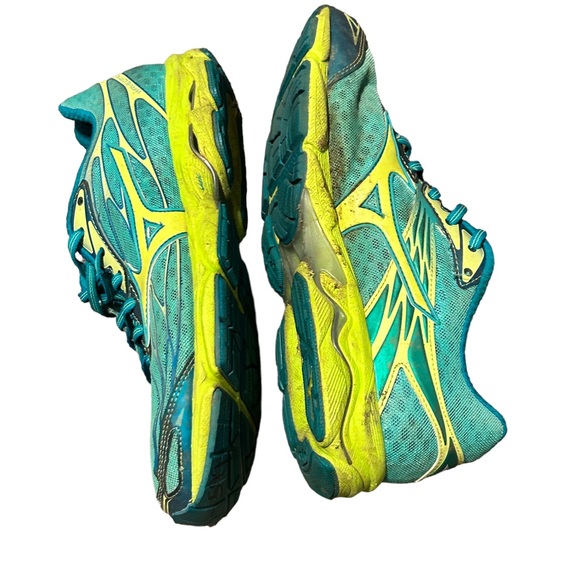 MIZUNO Womne's Blue, Green & Yellow Athletic Running Shoe-Size 9.5 - Picture 9 of 10